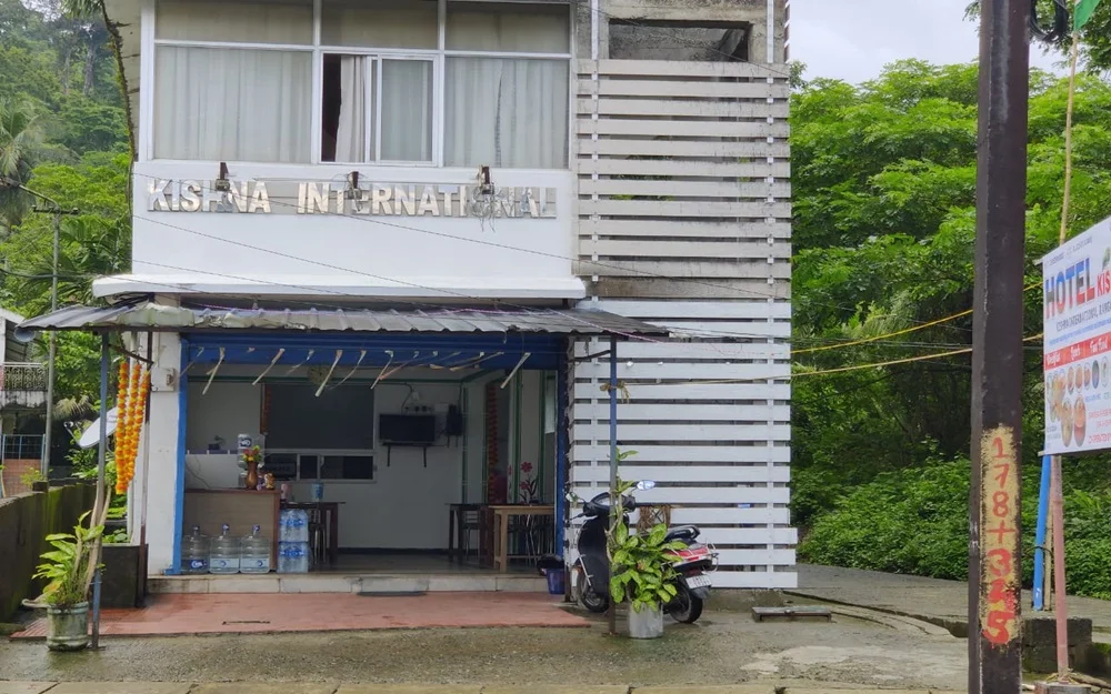 Hotel Krishna International, Rangat