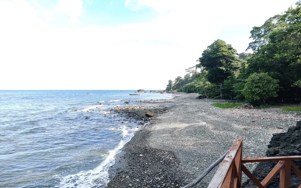 moris dera beach