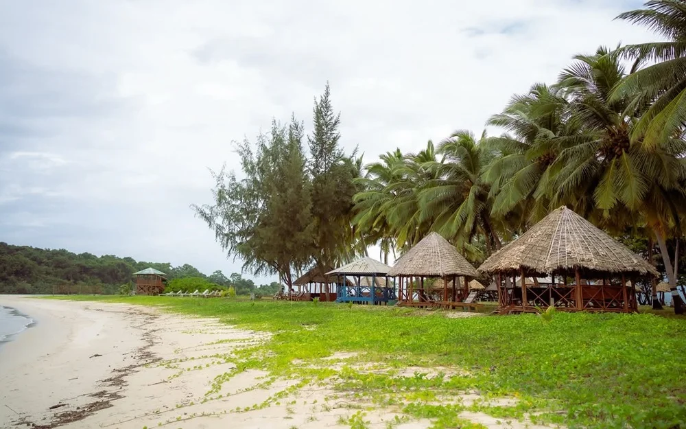 Ross and Smith Island, Diglipur