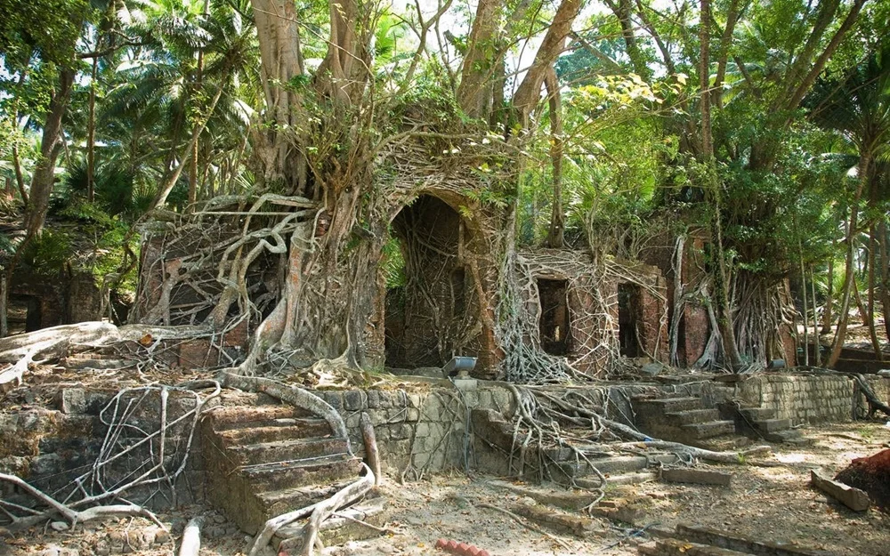 Old building at Ross Island